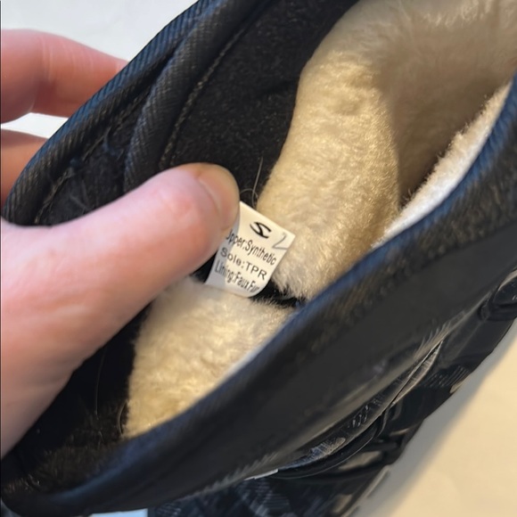 Black Kids Winter Boots - Picture 7 of 10